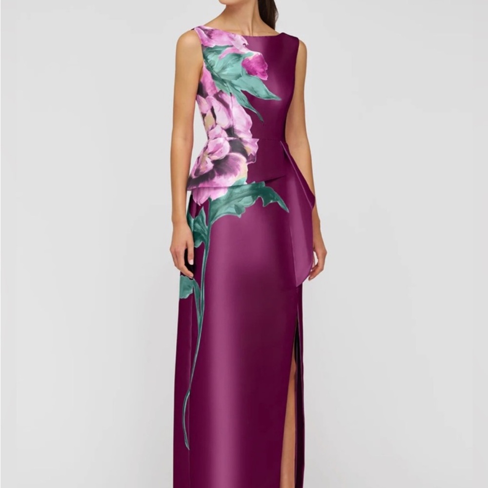 Kay Unger Luciana floral mikado column gown in Mulberry combo, SIZE 18 - Picture 3 of 10